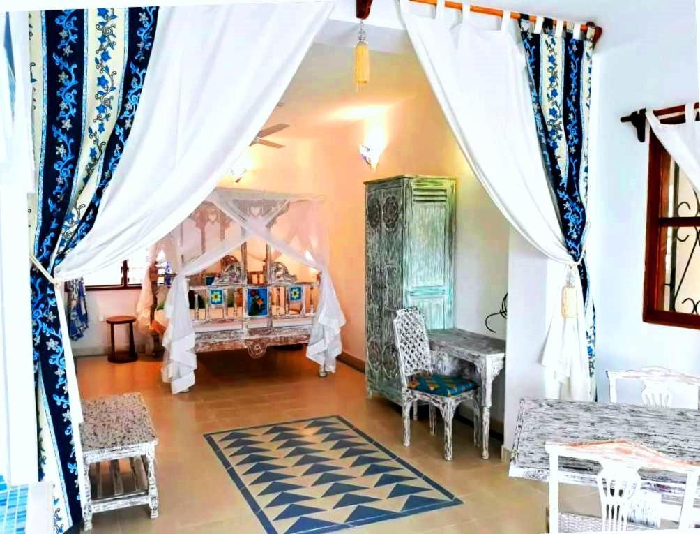 Watamu Solana Apartments 외부 사진